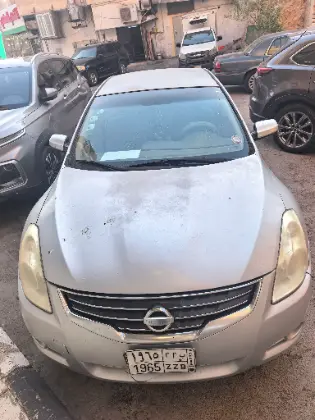 نيسان التيما S 2011